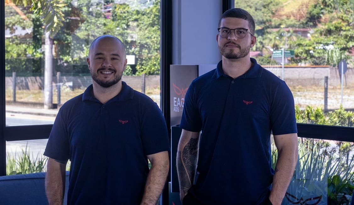 Como a Eagle Ads saiu do improviso e consolidou operação em Jaraguá do Sul