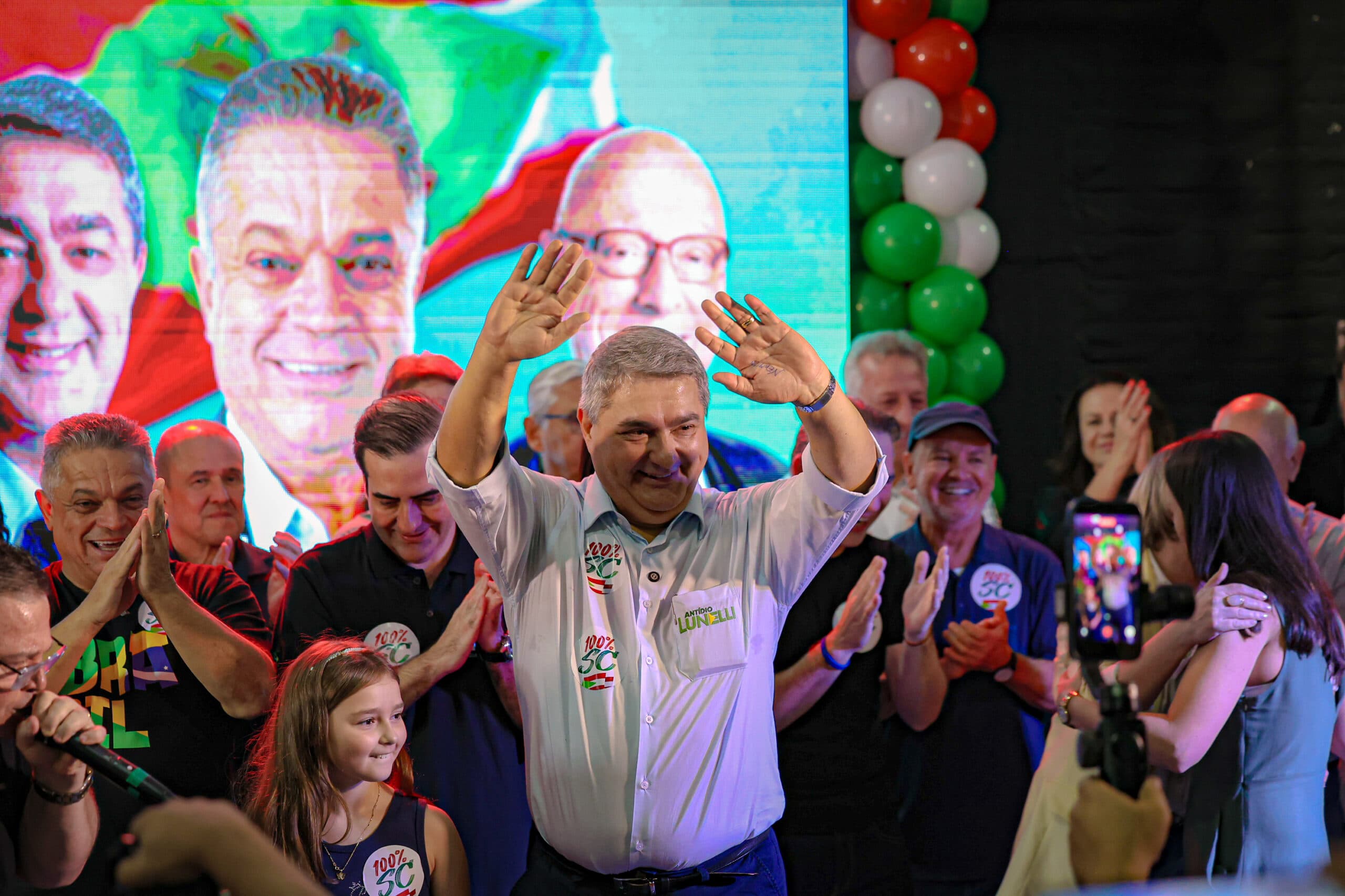Antídio Lunelli lança pré-candidatura ao Senado em Jaraguá do Sul com forte mobilização política