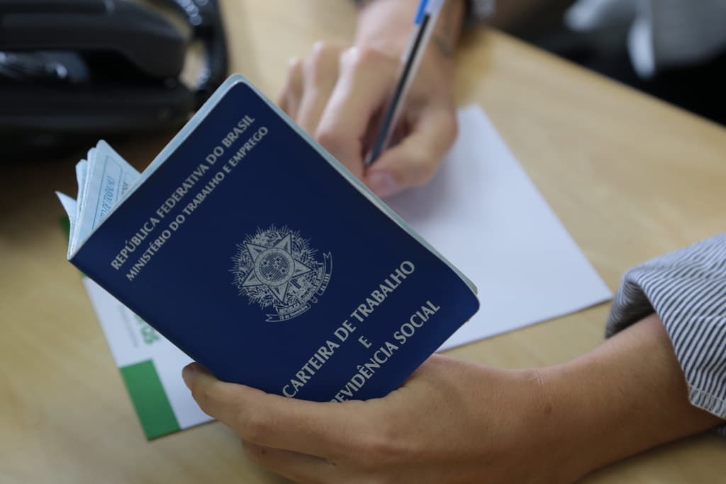 Confira as 1.596 vagas de emprego desta semana em Jaraguá do Sul