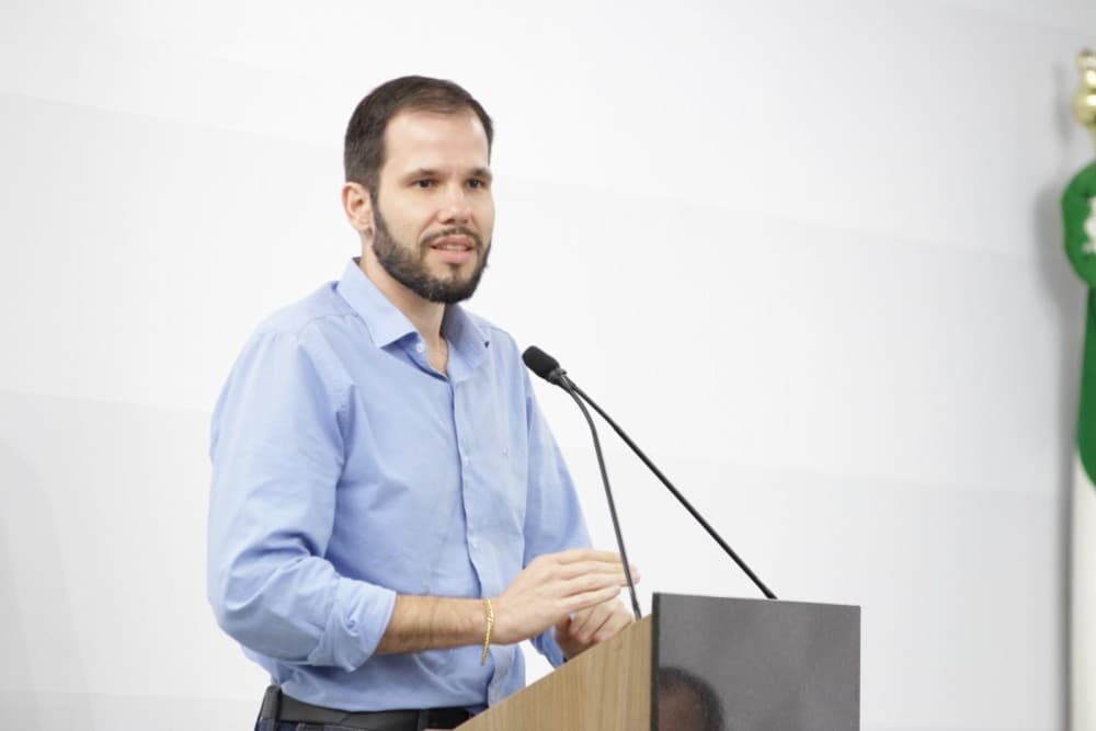Decisão de Almeida movimenta os bastidores da política em Jaraguá do Sul