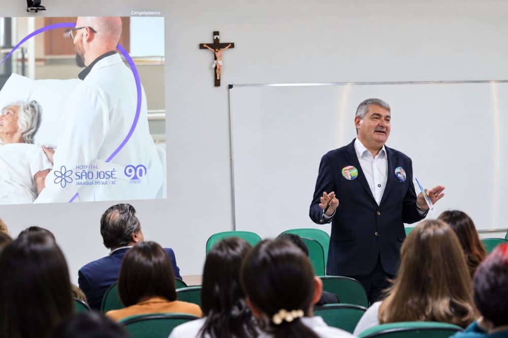 Antídio Lunelli intensifica campanha em Jaraguá do Sul e dialoga com empresários