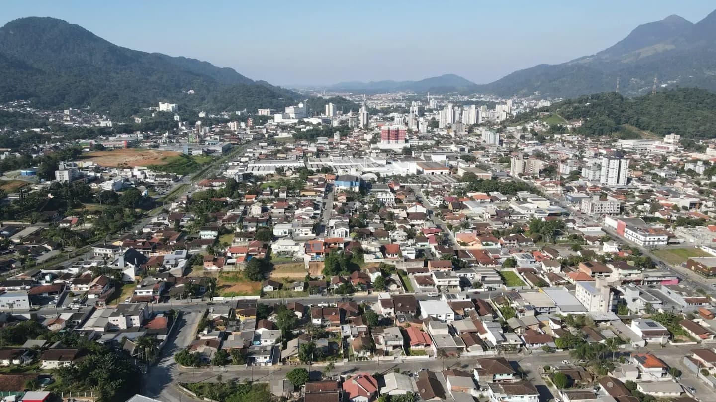 Jaraguá do Sul lidera ranking de segurança no Brasil, mas crimes locais chamam atenção