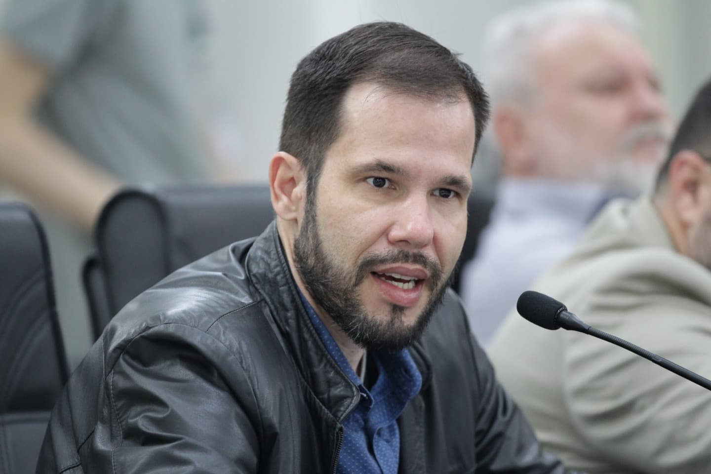 Vereadores de Jaraguá do Sul aprovam proibição de bicicletas elétricas em parques públicos - Diário da Jaraguá