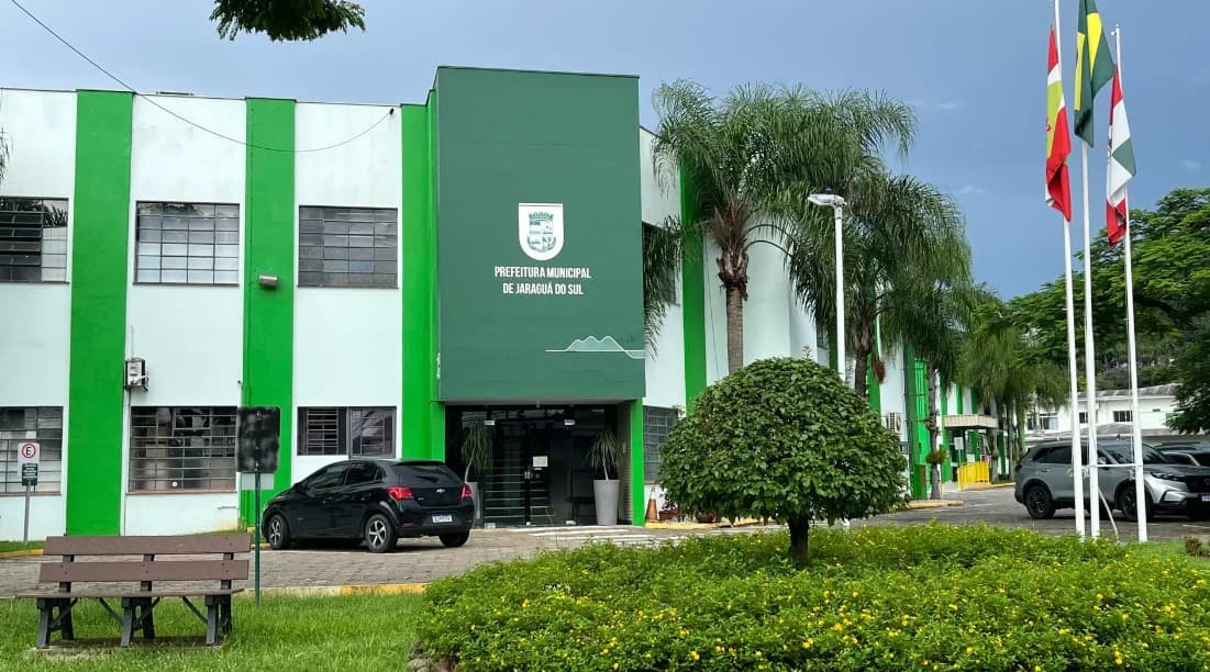 Hackers desviam R$ 12 milhões de prefeitura em Santa Catarina